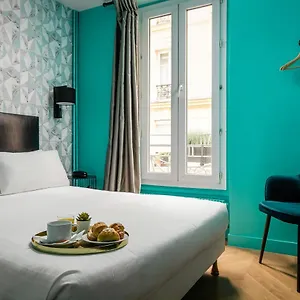 vizitați hotelul