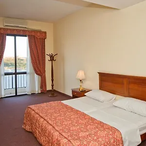 vizitați hotelul