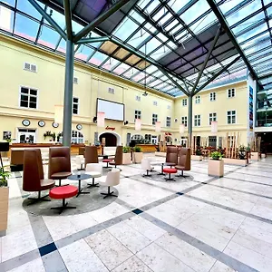 Jufa Hotel