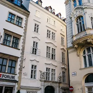 Apartament Living Center