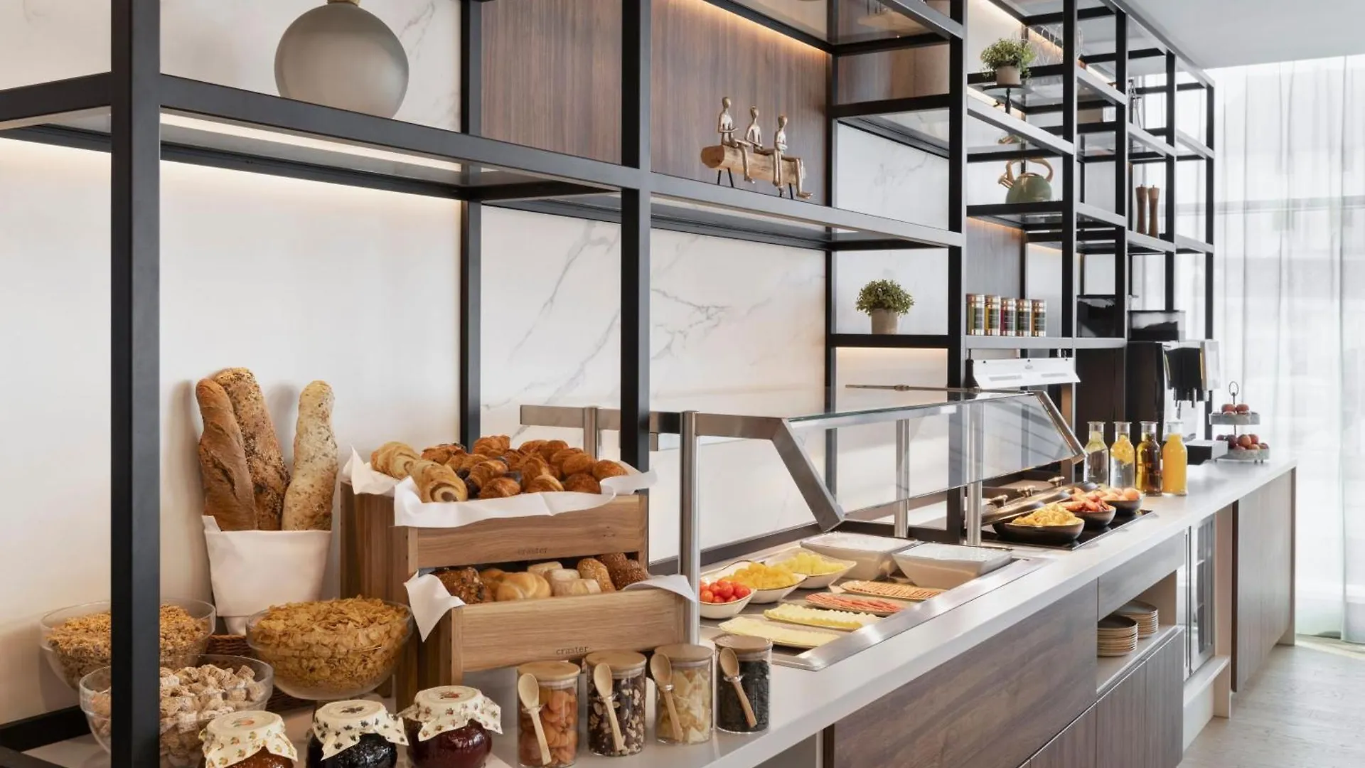 Residence Inn By Marriott Vienna City East Aparthotel